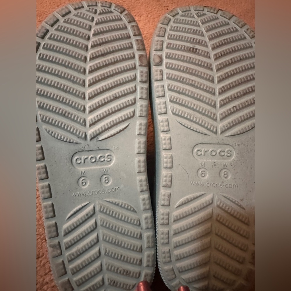 Crocs Cozzy Sandals Slippers Like New Size 8 - Picture 7 of 7